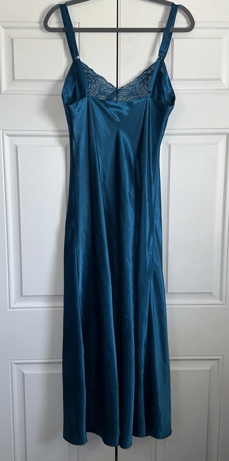 UNDERCOVER Camicia da notte lunga vintage anni 90 Victoria’s Secret slip dress etichetta oro acqua Y2K pizzo