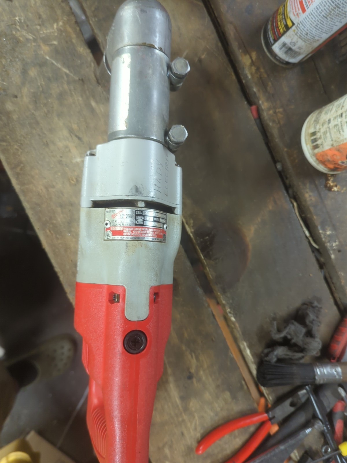 Milwaukee 1001-1 Right Angle Drill, 1/2 In, 355/750 RPM with Case
