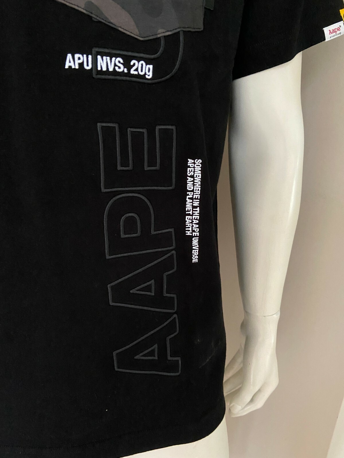 AAPE BY A BATHING APE BLACK GRAPHIC T SHIRT SIZE M-L BNWT thumbnail 4