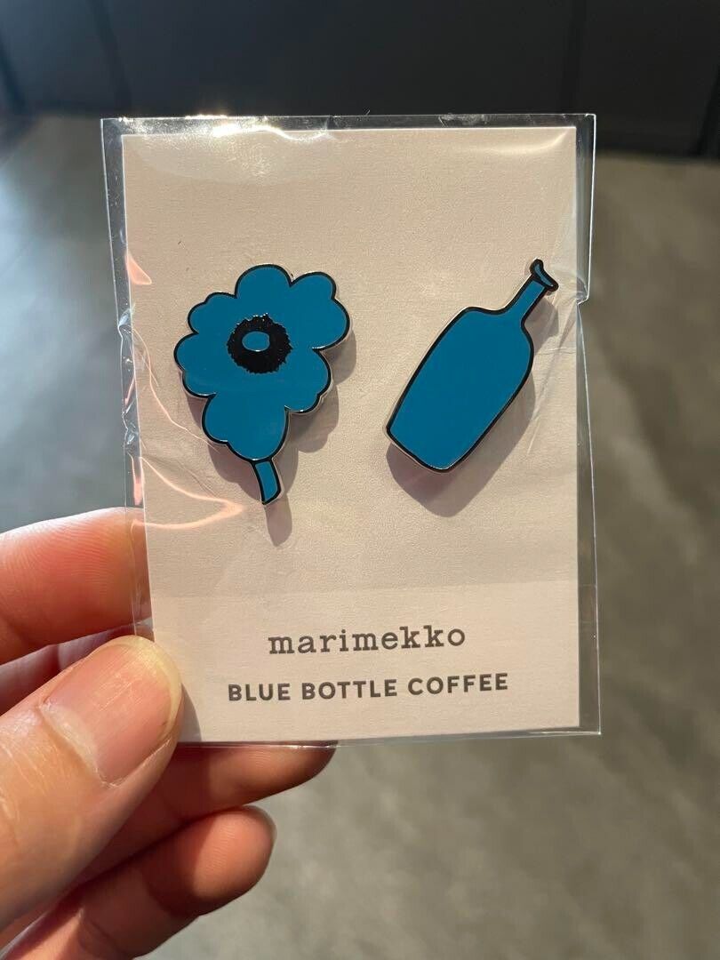 Marimekko x BLUE BOTTLE COFFEE Unikko Pin Set Limited Marimekko x BLUE BOTTLE COFFEE Unikko Pin Set Limited