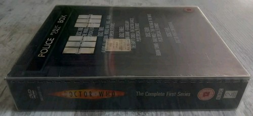 Doctor Who: The Complete First Series - 2005 UK 5-disc DVD Box Set w/ Sleeve - Picture 4 of 18