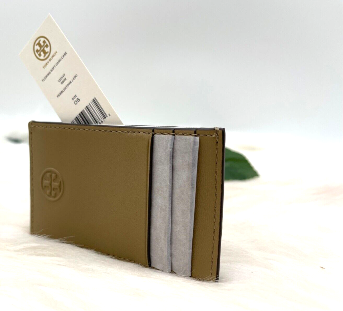 AUTH NWT Tory Burch Fleming Quilted Logo Leather Business