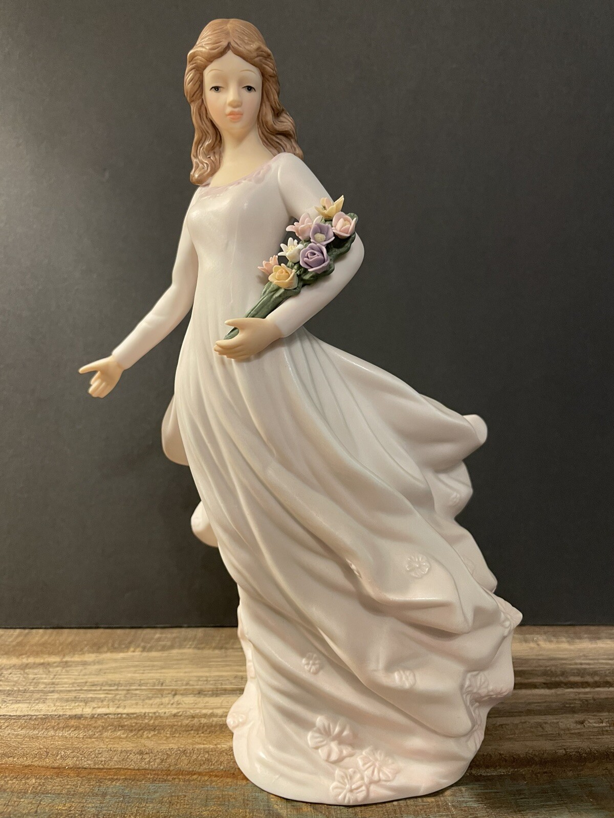 Home Interiors Porcelain Figurine 11790 “Daphne 2003 Lovely NIB Never