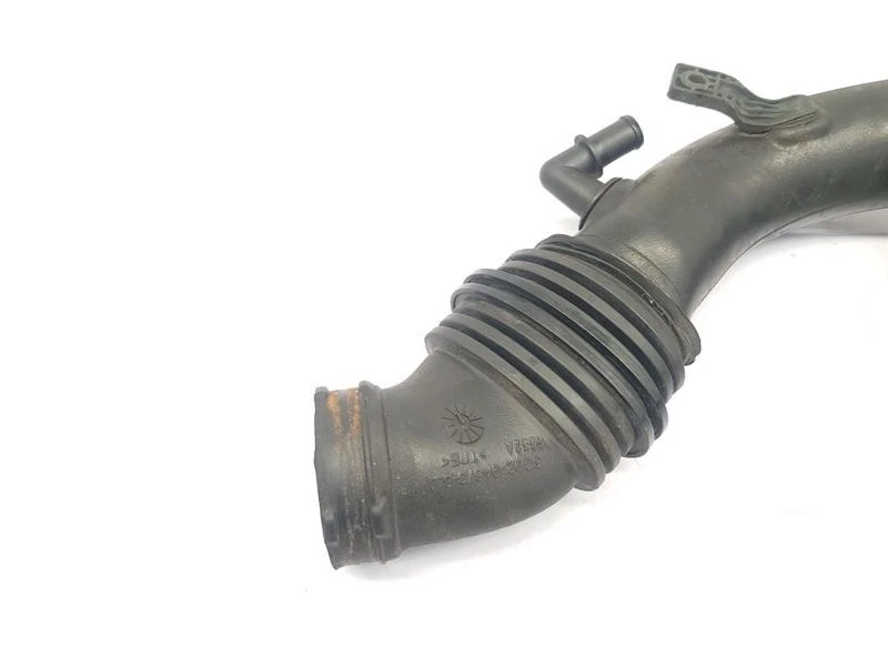 2006-2015 L359 LAND ROVER FREELANDER 2 AIR FILTER OUTLET PIPE/HOSE 2.2 DIESEL - Image 2 of 4