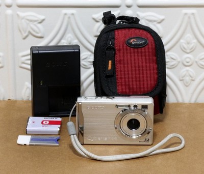 Sony Camera Cyber Shot DSC-W80 Digital + Extras Carl Zeiss Lens Tested Works