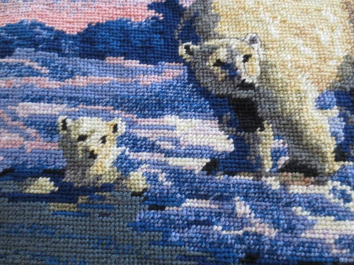 Completed Dimensions POLAR REFLECTIONS NEEDLEPOINT Panel--Design 15-1/2"x11-1/2" - Afbeelding 3 van 5