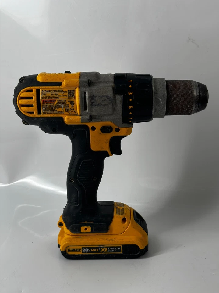 DeWalt DCD985 20V MAX 1/2" (13mm) Cordless Drill Driver - Image 2 of 4