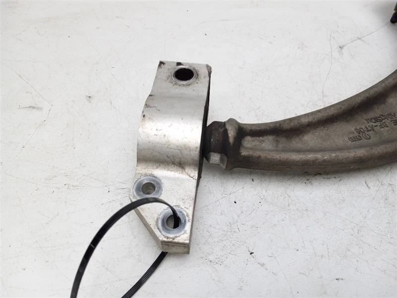 2009-2017 VOLKSWAGEN PASSAT FRONT PASSENGER LOWER CONTROL ARM - Image 2 of 4