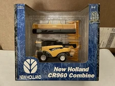 1/64 New Holland CR960 Combine W/Dual Heads, ERTL 13595