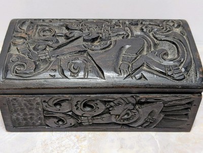 Vintage Mexico Mayan/Aztec Design Wood Jewelry Trinket Box Hand Carved 7'' x 4''