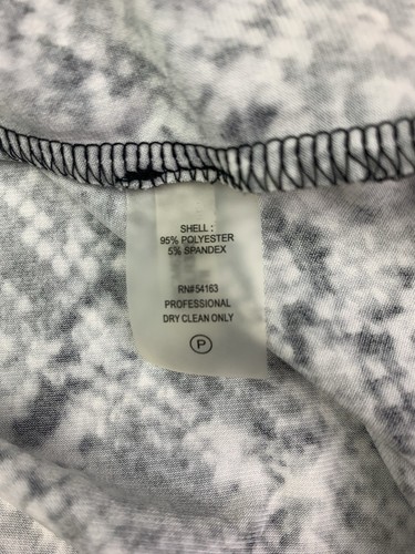 Calvin Klein ärmellose Bluse Gr. M Schlangenmuster Animalprint U-Ausschnitt - Bild 13 von 13
