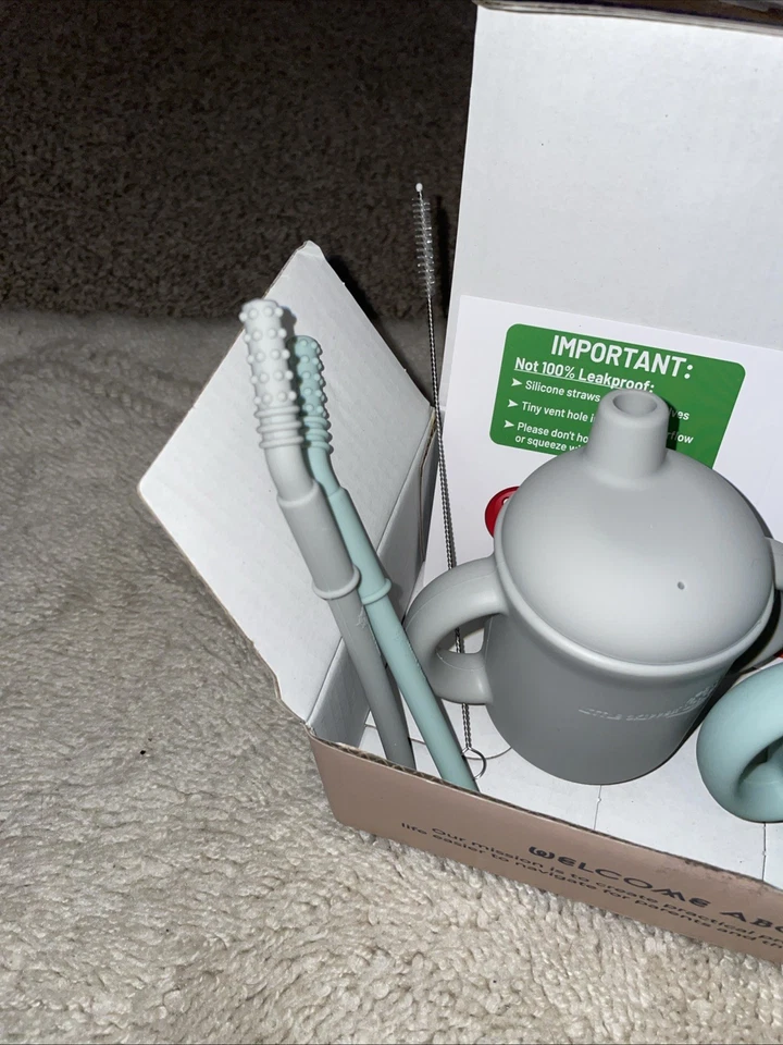 Taza de bebé de silicona con pajita para dentición y tapón de paja incorporado 2 juegos completos Foto 4 de 4