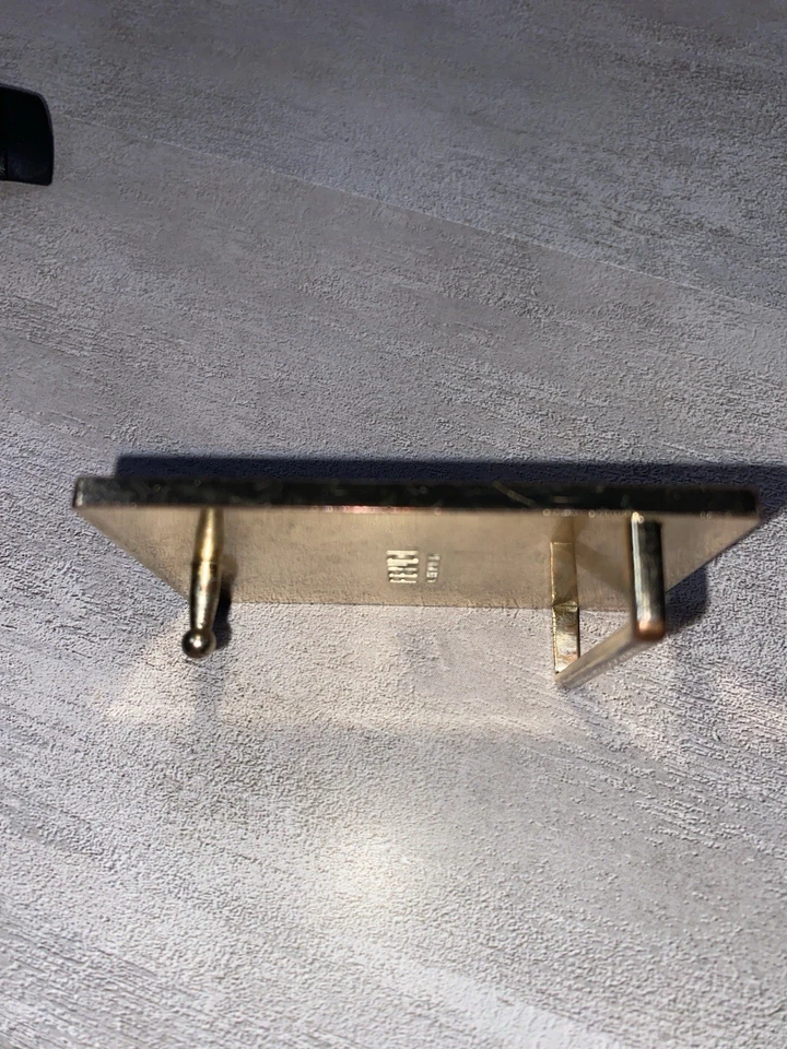 Hebilla de cinturón Fendi Monster Eyes solo negra Foto 4 de 4