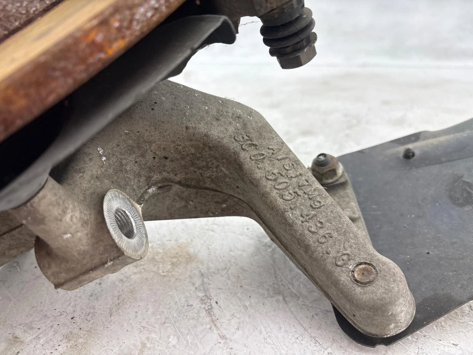 2015 - 2018 Audi Q3 Rear Right Passenger Side Spindle Knuckle Hub OEM - Image 4 of 4