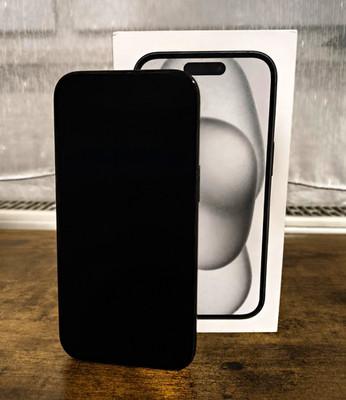 Apple iPhone 15 - 128 GB - Schwarz | Smartphone mit Originalverpackung