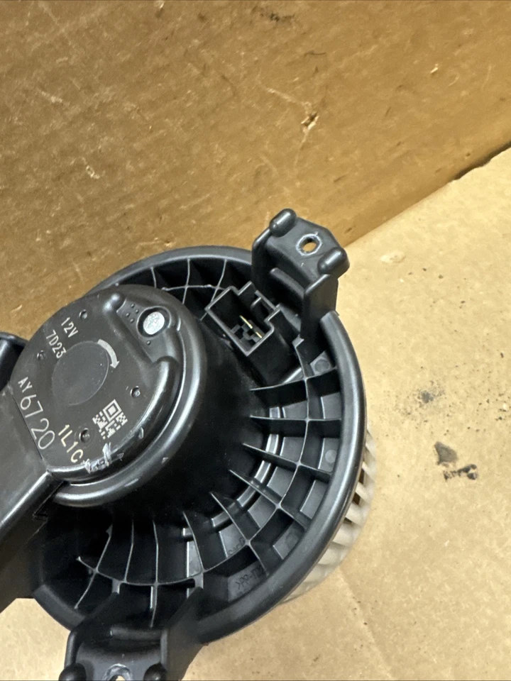 Subaru Outback Legacy 2020 2021 2022-2024 climatización aire acondicionado soplador motor OEM B140 Foto 4 de 4