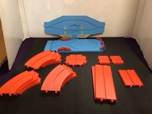 Vintage 1969 Ideal Mini Motorific Speed Trial Mark Slot Track Pieces