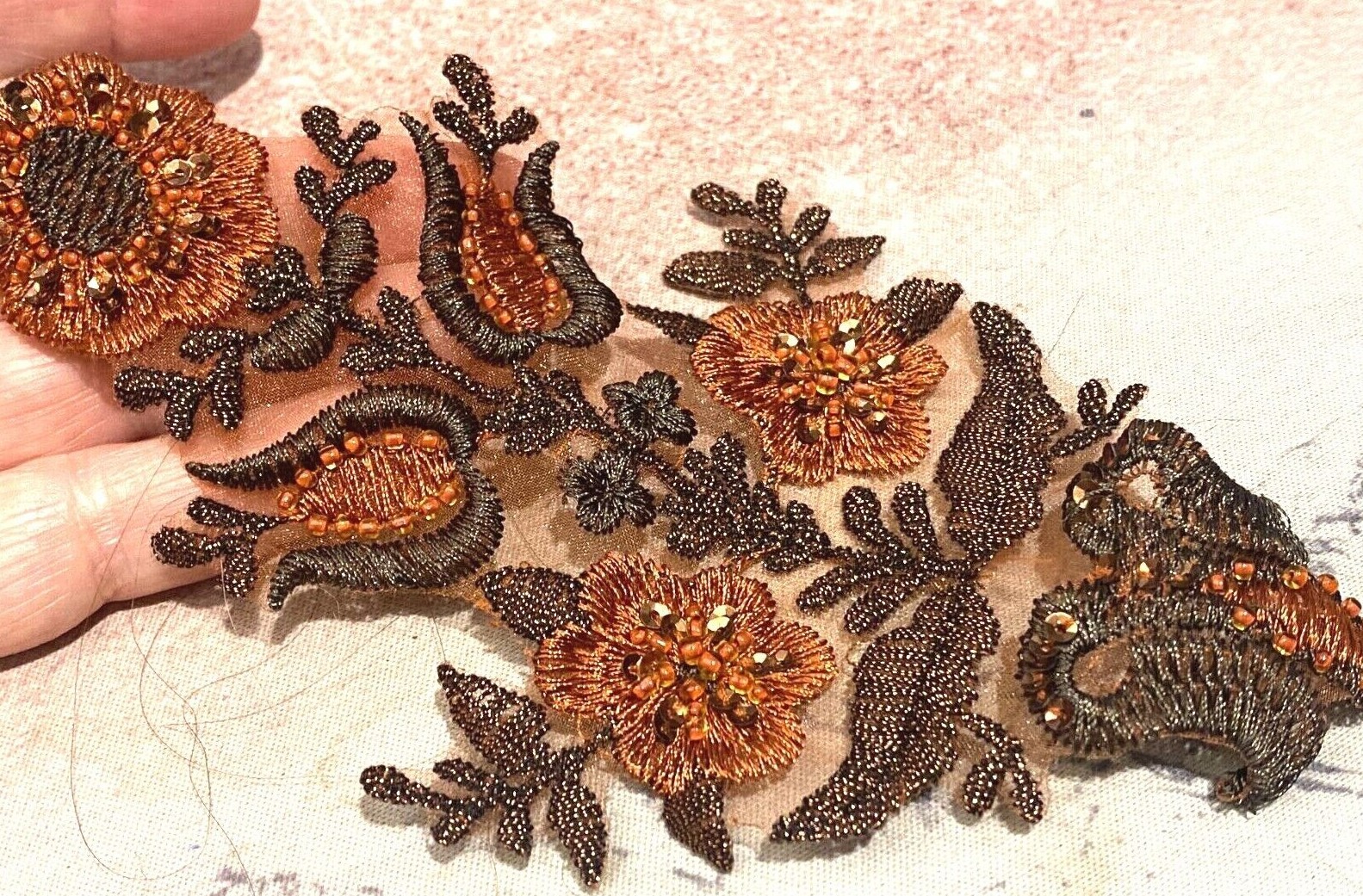 appliques embroidered 4x7" flowers beads sequins hand sewn 1pc