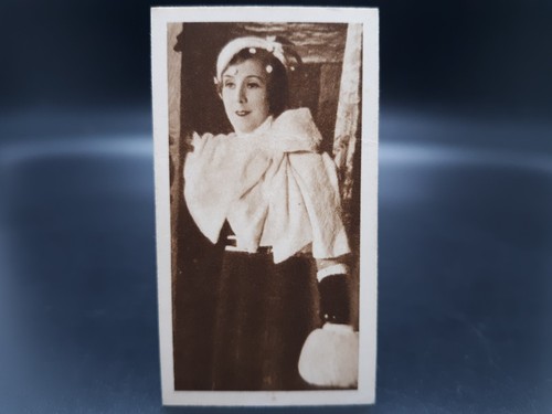 1934 UKT Cinema Stars Actual Photos CICELY COURTNEIDGE Tobacco Cigarette Movie