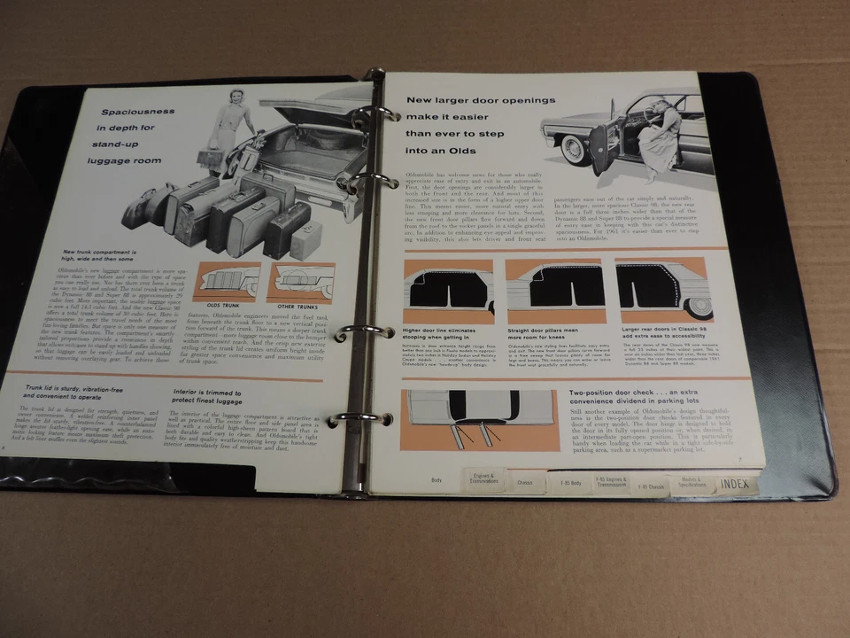 Características del álbum del concesionario Oldsmobile de 1961 Datos del Fact Classic 98 Super 88 F85 Fiesta Foto 4 de 4