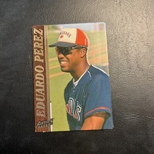 B10 1995 Action Packed #33 Eduardo, Perez Vancouver, Canadians