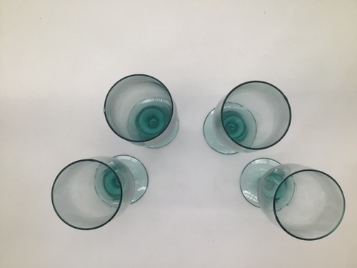Light Pale Mint Green Blown Water Wine Goblet 6 3/4" Tall Set Of 4 - Picture 3 of 5