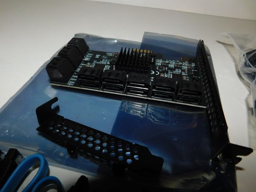 PcIe 16-Port Sata III Controller Expansion Card 6Gbps - Picture 2 of 5