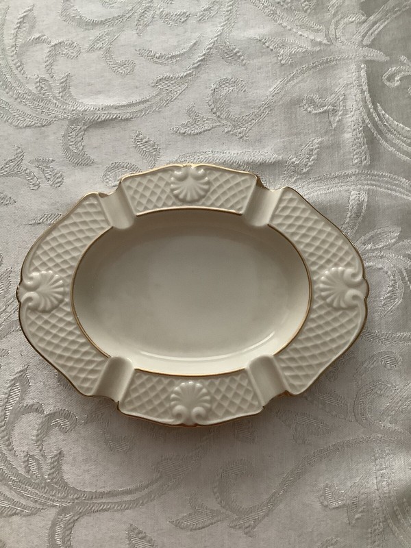 Lenox Vintage Woven Seashell Ashtray With Gold Trim