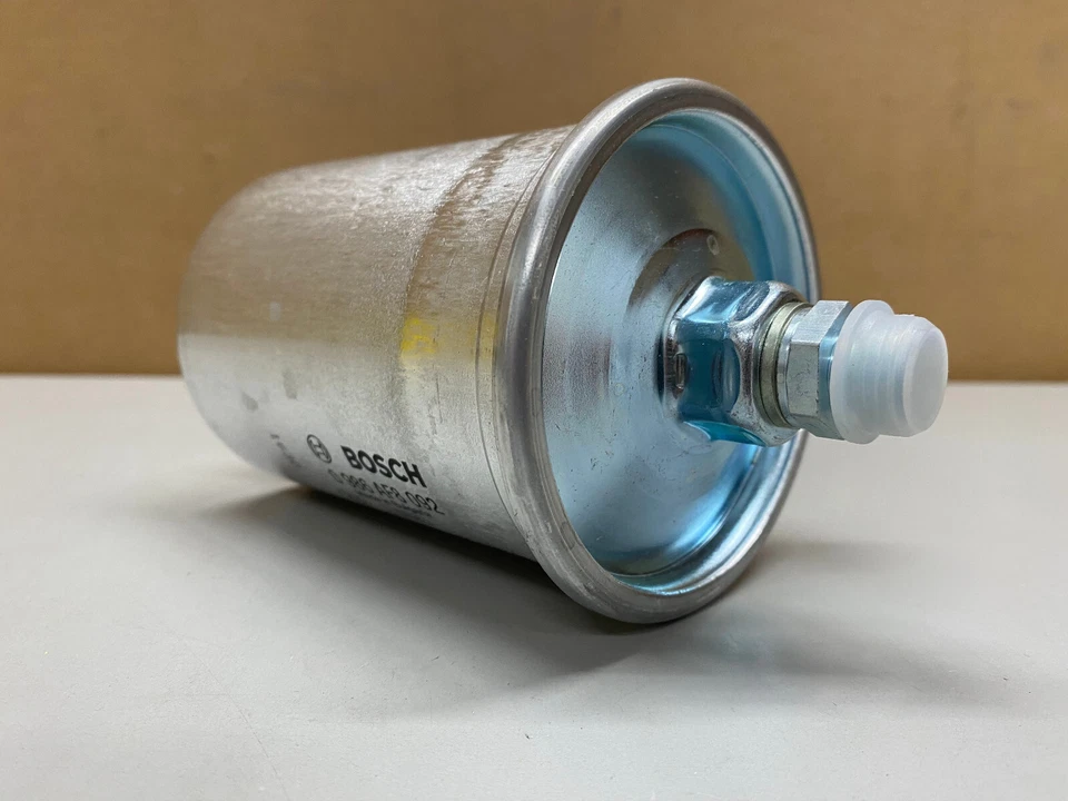 Filtro de combustible Bosch - F8092 / 0986AF8092 / 71047 - para Mercedes-Benz 280E y más Foto 3 de 4