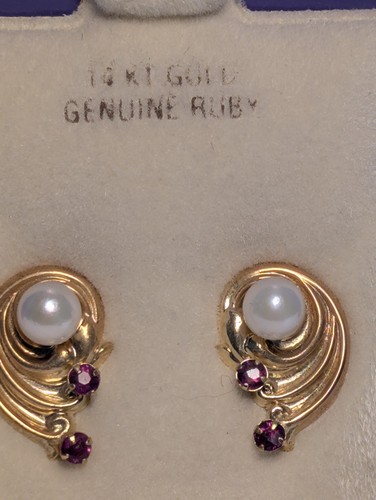 NEU~14k Gelbgold~**ECHTE PERLE & 2 RUBINE OHRSTECKER**~VERPACKT - Bild 2 von 8