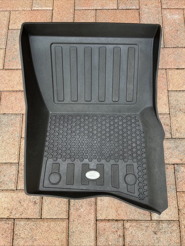 Land Rover Defender L663 110 OEM Front & Rear Rubber Mats LHD ORIGINAL VPLES0552 - Picture 3 of 6