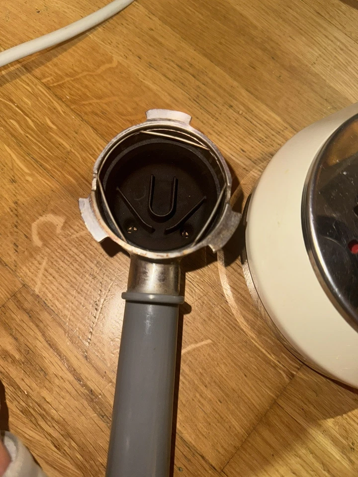 Smeg Macchina per Caffè - Crema, foto 3 di 5