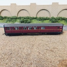 HORNBY RAILWAYS  OO GAUGE R1021  GRESLEY MAROON BRAKE COACH  E10065E   FREE POST