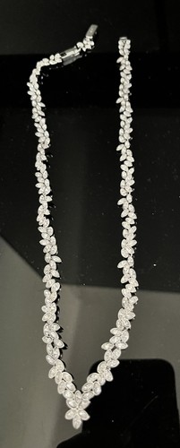 Swarovski Diapason All-Around V White Metal Crystal Necklace