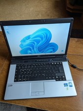 Fujitsu Lifebook mit Windows 11 , Intel i5 , SSD Festplatte.