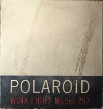 VTG Polaroid Wink Light Model 252 with Cord Original Box Untested