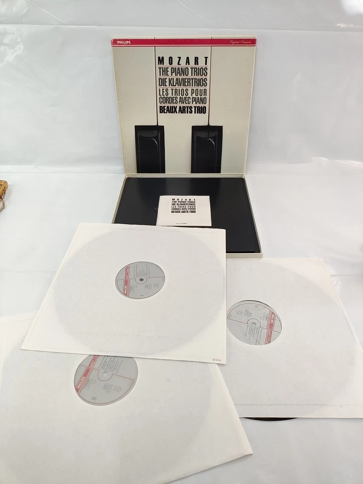 Philips 422 079-1 Mozart The Piano Trios Beaux Arts Trio NEAR MINT 3LP Box 1988 - Image 2 of 4