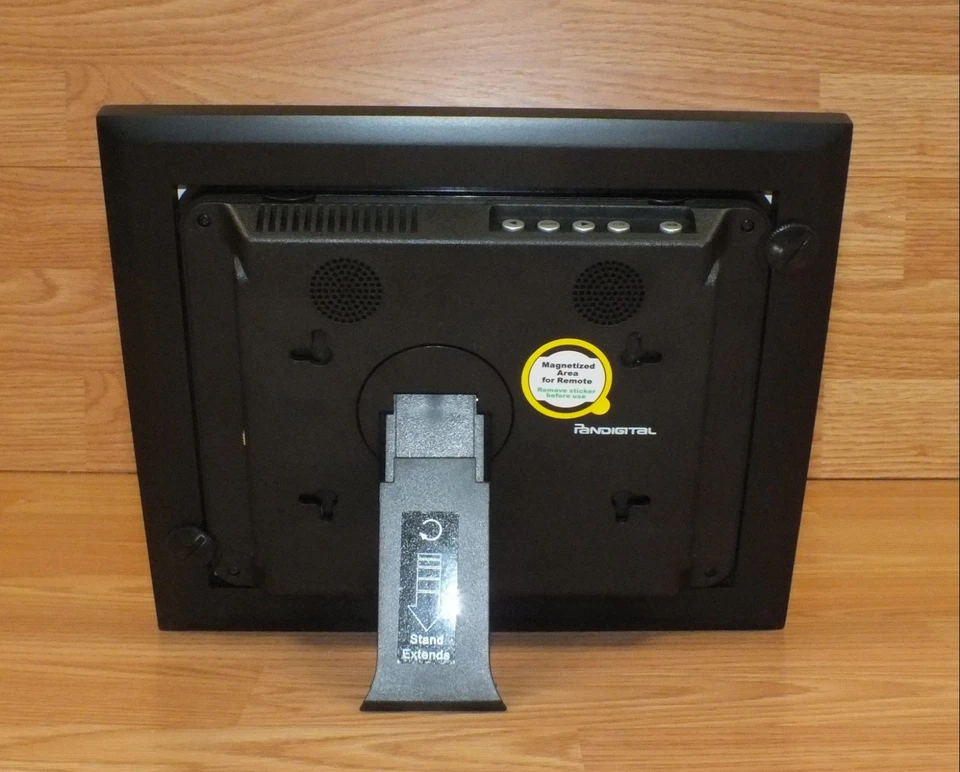 Panimage By Pandigital 8" LED Digital Photo Frame Store Up to 1600 Images *READ* - Image 3 of 4