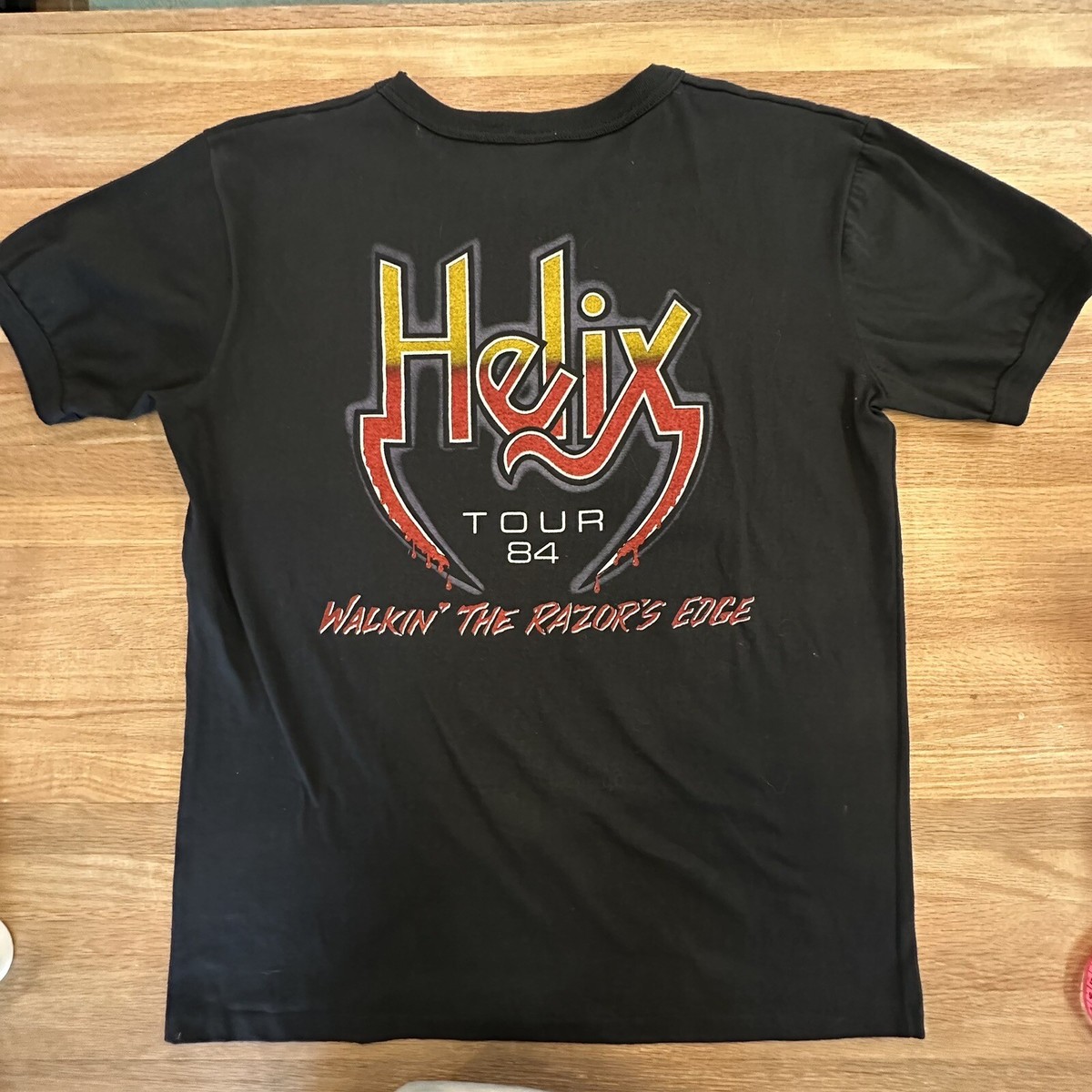 THE BACKBEAT made in ＵＫ Vintage Helix Tour 1984 Concert Band T-Shirt Razor Edge