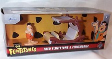 Fred Flintstone Figure & Flintmobile 1-32 Scale New in Box Jada 253253002