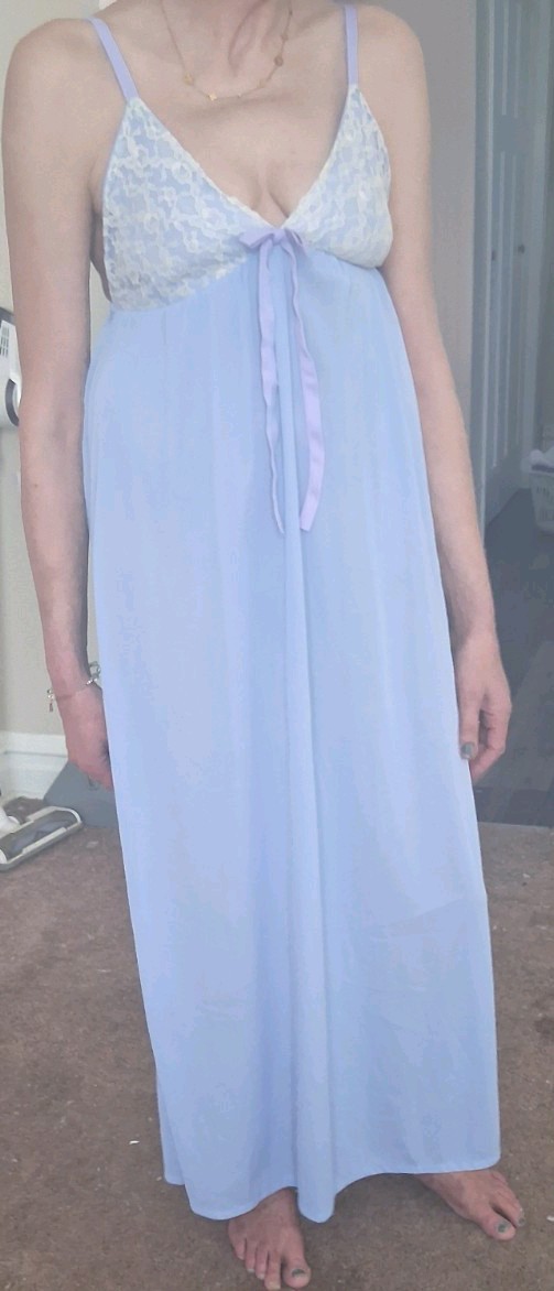 Diane von Furstenberg Blue White Silk Sleeveless V-Neck Nightgown Bow Sz S