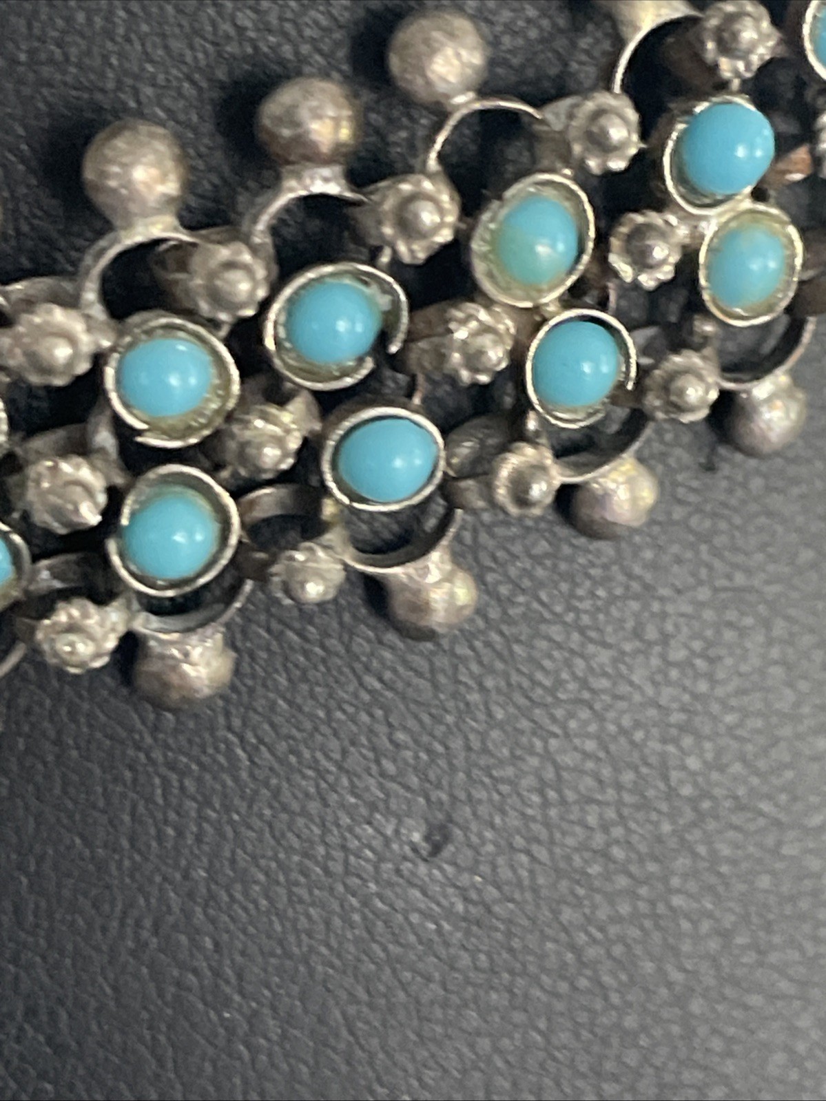Picture 3 of 10