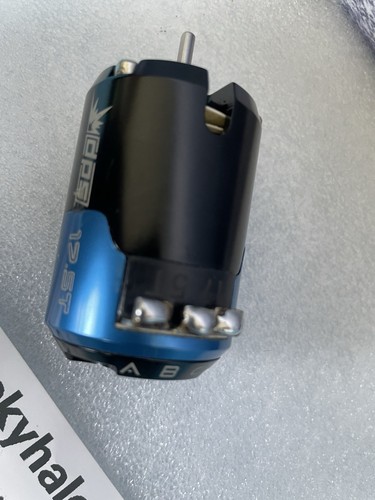 Dynamite 1/10 Sensored 17.5 Brushless Motor Used RC - Picture 3 of 10