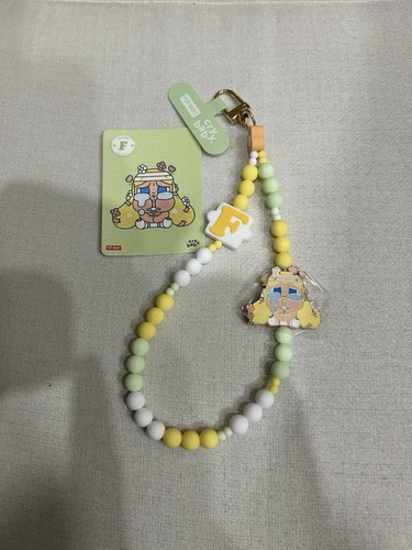 POP MART hand in hand phone charm. Falling In Bloom. NEW NEVER USED OPEN BOX. - 第 1/5 張圖片
