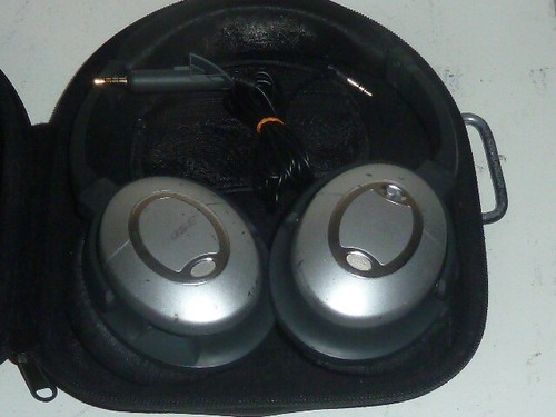 Bose Quiet Comfort 2 Acoustic Noise 