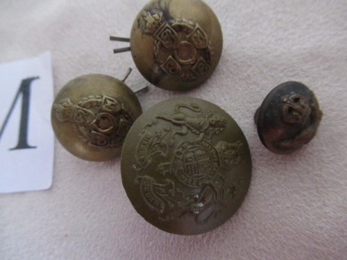 INSIGNIAS MILITARES ~ 4 X BOTONES (M) - Imagen 2 de 2