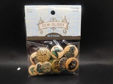 Sew ology round 2 hole wooden buttons 12pc