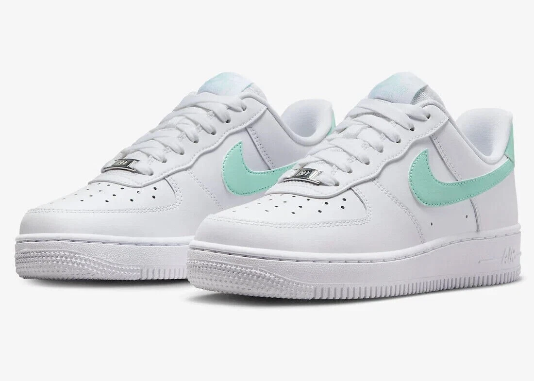 Preços baixos em Nike Air Force 1 '07 Jade Ice W | eBay