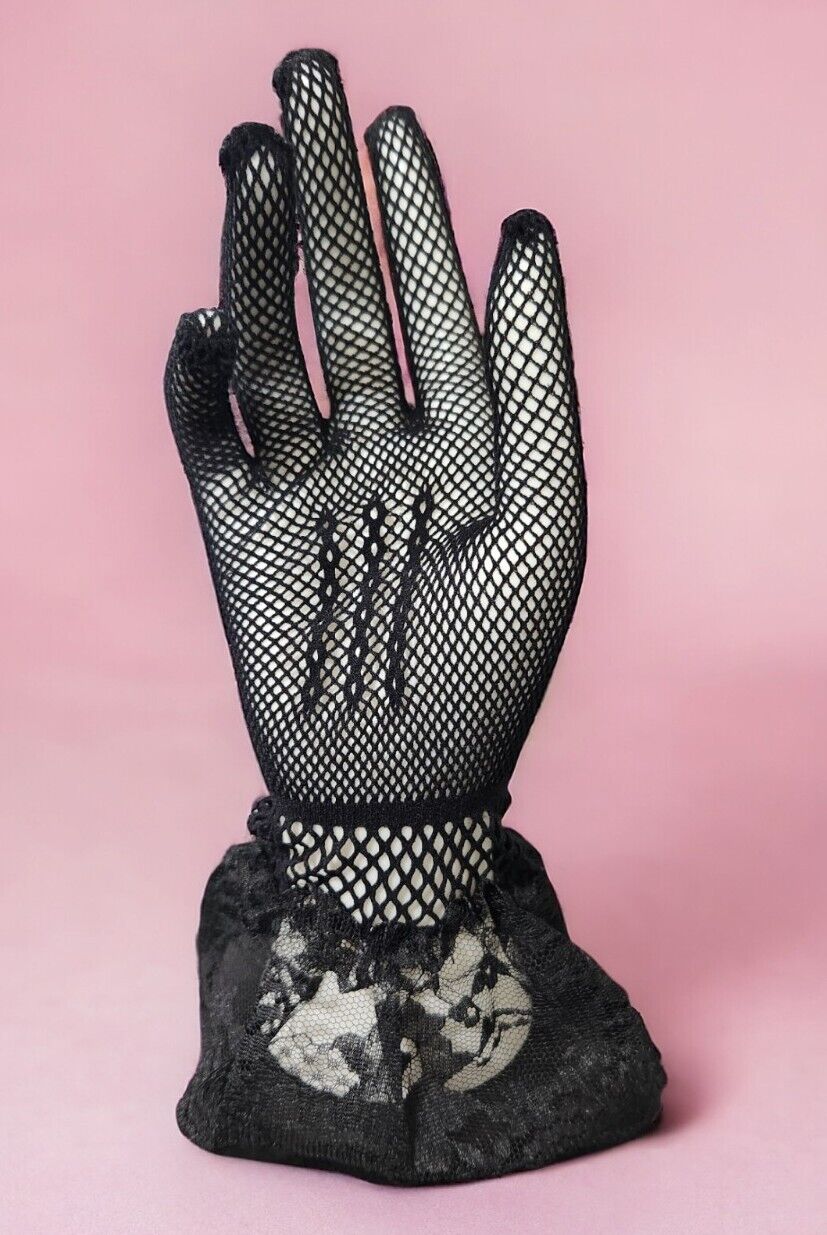 Womens Fish Net Black Gloves Small/med Sheer Lace Cuffs Cosplay Dress Pageant 