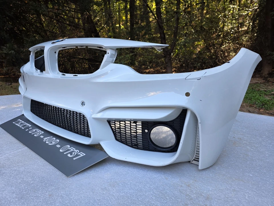 2015 - 2020 BMW M3 M4  F80 F82 F83 Front Bumper COVER. NO SHIPPING “ 51118054290 - Image 3 of 4